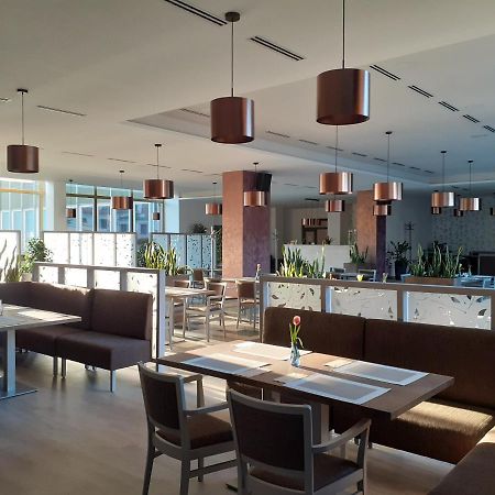 Hotel Uno Ústí nad Orlicí Kültér fotó