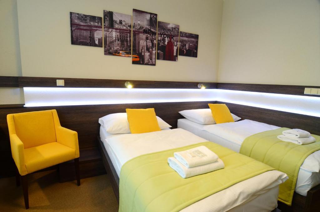 Hotel Uno Ústí nad Orlicí Szoba fotó