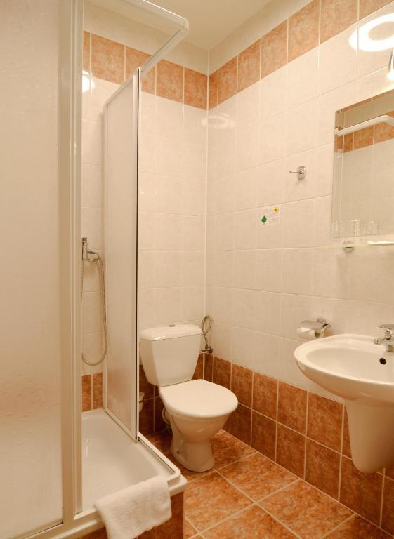 Hotel Uno Ústí nad Orlicí Szoba fotó